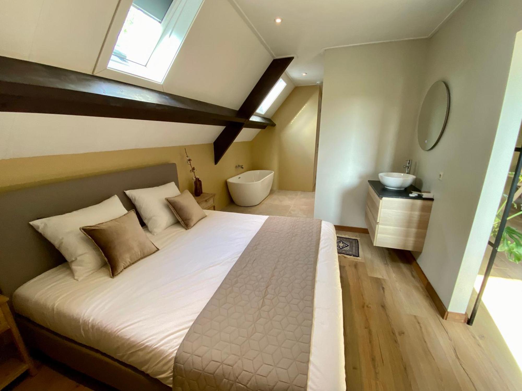 Loosan Lodges Reutum Quarto foto
